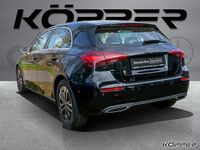 Gebraucht Mercedes A200 Advanced 163 PS (119 kW) 2024 Limousine