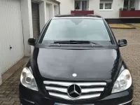 Gebraucht Mercedes B160 95 PS (69 kW) 2011 Schwarz Kleinwagen