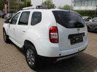Używany Dacia Duster Prestige 125 KM (91 kW) 2016 Biały SUV