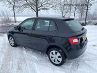 Gebraucht Skoda Fabia Ambition 103 PS (75 kW) 2015 Schwarz Limousine