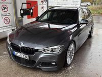 Gebraucht BMW 330 M Sport 258 PS (189 kW) 2016 Grau Kombi