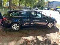 Second-hand Opel Astra 140 CP (102 kW) 2014 Negru Break