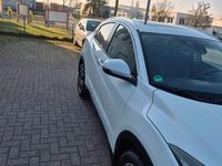 Gebraucht Honda HR-V 131 PS (96 kW) 2015 Weiß SUV