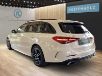 Gebraucht Mercedes C200 AMG 163 PS (119 kW) 2024 Unilack polarweiß Kombi