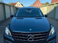 Gebraucht Mercedes ML350 268 PS (197 kW) 2013 Grau SUV