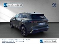 Neu VW Tiguan Elegance 150 PS (110 kW) 2026 Cipressinogrün SUV