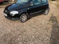 Gebraucht VW Fox 75 PS (55 kW) 2004 Schwarz Kleinwagen