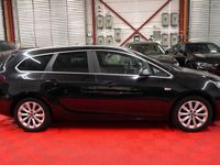 Gebraucht Opel Astra 140 PS (102 kW) 2011 Schwarz Kombi