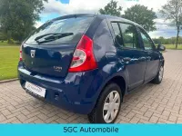 Gebraucht Dacia Sandero Ambiance 75 PS (55 kW) 2010 Blau Limousine