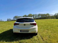 Gebraucht Opel Astra 95 PS (69 kW) 2016 Weiß Limousine
