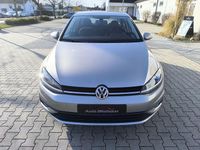 Gebraucht VW Golf VII Trendline 110 PS (80 kW) 2017 Silber Limousine