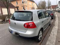 Gebraucht VW Golf V 102 PS (75 kW) 2004 Silber Kleinwagen