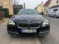 Gebraucht BMW 518 143 PS (105 kW) 2014 Schwarz Kombi