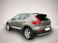 Gebraucht Volvo XC40 Momentum 163 PS (119 kW) 2022 Manufacturer SUV