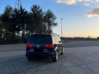 Gebraucht VW Touran 140 PS (102 kW) 2014 Blau Van / Kleinbus