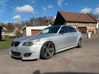 Gebraucht BMW 530 231 PS (169 kW) 2003 Silber Limousine