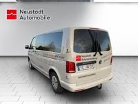 Gebraucht VW Caravelle Trendline 150 PS (110 kW) 2024 Grau Van
