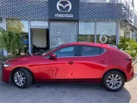 Gebraucht Mazda 3 Selection 122 PS (89 kW) 2019 Magmarot Limousine