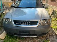 Usado Audi A6 250 HP (183 kW) 2001 Prateado Carrinha