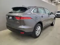 Gebraucht Jaguar F-Pace Pure 180 PS (132 kW) 2017 Grau SUV