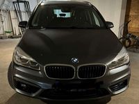 gebraucht BMW 218 Gran Tourer 218 i Sport Line