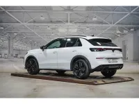Gebraucht VW T-Roc Style 150 PS (110 kW) 2026 Weiß SUV