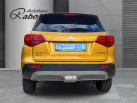 Neu Suzuki Vitara Comfort 110 PS (80 kW) 2026 Solar yellow / cosmic black (gelb) SUV
