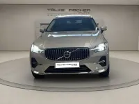 Gebraucht Volvo XC60 Plus 197 PS (144 kW) 2023 735 silber dawn (metallic) SUV