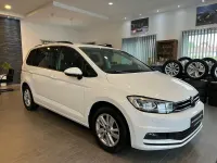 Gebraucht VW Touran 150 PS (110 kW) 2021 Weiß Van / Kleinbus