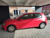 Gebraucht VW Golf VII 85 PS (62 kW) 2012 Rot Limousine