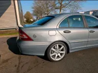 Gebraucht Mercedes 180 143 PS (105 kW) 2005 Limousine