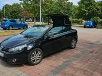 Gebraucht VW Golf 105 PS (77 kW) 2011 Schwarz Cabrio