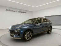 Neu Hyundai Bayon Turbo 101 PS (74 kW) 2025 Dragon red/ phantom black / mi SUV