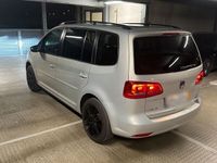 gebraucht VW Touran Match 7.Sitze Navi 1,6 TDI