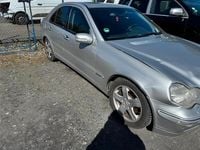 Gebraucht Mercedes C320 218 PS (160 kW) 2001 Silber Limousine