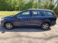 Gebraucht Ford Focus Style 101 PS (74 kW) 2009 Blau Kombi