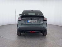 Neu Citroën C4 131 PS (96 kW) 2026 Grün Limousine