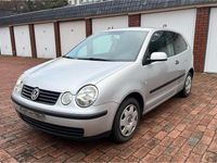 Gebraucht VW Polo 54 PS (39 kW) 2002 Silber Kleinwagen