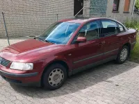 Gebraucht VW Passat 125 PS (91 kW) 1998 Rot Limousine