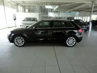 Gebraucht Audi A3 Sportback Design 150 PS (110 kW) 2018 Mythosschwarz metallic Kleinwagen