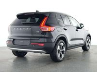 Gebraucht Volvo XC40 Core 163 PS (119 kW) 2025 Schwarz SUV