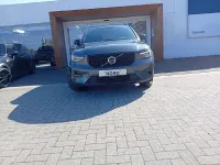 Occasion Volvo XC40 Plus 197 ch (144 kW) 2025 Forest lake / metallic SUV
