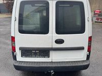 Gebraucht Opel Combo 90 PS (66 kW) 2011 Weiß Limousine