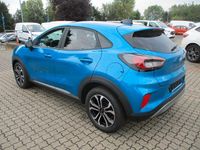 Neu Ford Puma Titanium 155 PS (114 kW) 2025 Digital aqua blue Limousine