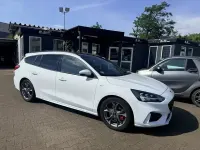 Gebraucht Ford Focus ST-Line X 155 PS (114 kW) 2020 Weiß Kombi