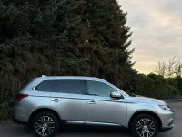 Gebraucht Mitsubishi Outlander 150 PS (110 kW) 2018 Silber SUV