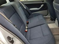 Second-hand BMW 316 105 CP (77 kW) 2000 Argintiu Berlinǎ