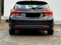 Gebraucht Hyundai i40 Premium 136 PS (100 kW) 2014 Schwarz Kombi