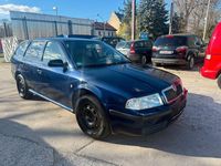 Gebraucht Skoda Octavia Classic 102 PS (75 kW) 2002 Blau Kombi