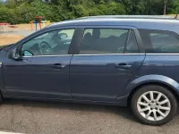 Gebraucht Opel Astra Edition 116 PS (85 kW) 2010 Grau Limousine